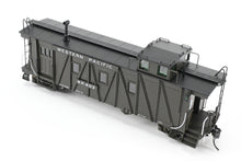 Load image into Gallery viewer, HO NEW Brass NBL - North Bank Line WP - Western Pacific Caboose #403 With Side Door FP Pullman Green