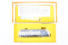 Load image into Gallery viewer, HO Brass Oriental Limited CR – Conrail EMD GP35 2500HP Low Hood FP
