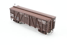 Load image into Gallery viewer, HO Brass CIL - Challenger Imports CB&Q - Burlington Route Class SM-18 36' Stock Car FP No. 56992