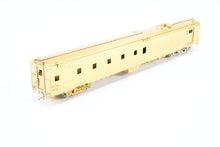 Load image into Gallery viewer, HO Brass Cascade Models UP - Union Pacific Boiler/Baggage/Dorm #300-304