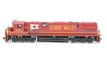 Load image into Gallery viewer, HO Brass Oriental Limited LV - Lehigh Valley C-628 Red Scheme FP and Lightly Weathered No. 640