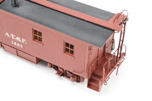 Load image into Gallery viewer, HO Brass Pecos River Brass ATSF - Santa Fe Wood Caboose 1930's Version CP No. 1423