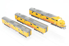 Load image into Gallery viewer, HO Brass Oriental Limited UP - Union Pacific EMD E6A/E6B/E6B 3-Unit Set Pro-Painted "City of Los Angeles"