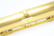 Load image into Gallery viewer, HO Brass OMI - Overland Models, Inc. Various Roads ACF 1936 L. P. Tank Car