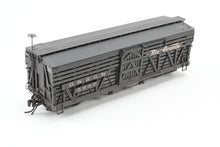 Load image into Gallery viewer, HOn3 Blackstone Models D&RGW - Denver & Rio Grande Western 30' Stock Car Flying Grande No. 5687 Weathered