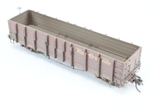 Load image into Gallery viewer, HOn3 Blackstone Models D&RGW - Denver & Rio Grande Western High Side Gondola Flying Grande Herald No. 1258, Weathered