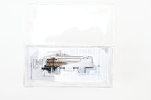 Load image into Gallery viewer, HOn3 Micro-Trains Various Roads 30’ Skeleton Log Car With Load