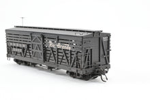 Load image into Gallery viewer, HOn3 Blackstone Models D&RGW - Denver & Rio Grande Western 30' Stock Car Flying Grande No. 5687 Weathered