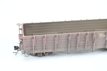 Load image into Gallery viewer, HOn3 Blackstone Models D&RGW - Denver & Rio Grande Western High Side Gondola Flying Grande Herald No. 1258, Weathered