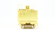 Load image into Gallery viewer, HO Brass Oriental Limited GN - Great Northern Water Car X3207