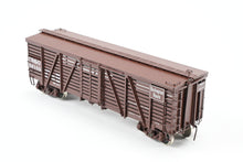 Load image into Gallery viewer, HO Brass CIL - Challenger Imports CB&Q - Burlington Route Class SM-16 36' Stock Car FP No. 59103