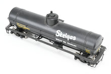 Load image into Gallery viewer, HO Brass Pecos River Brass SP - Southern Pacific O-50-12 Tank Car with AB Brake CP Lettered UTLX Skelgas