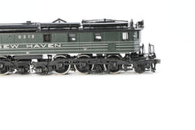 Load image into Gallery viewer, HO Brass CON Railworks NH - New Haven EP-2 Box Cab Electric FP No. 0318 With Tsunami2 DCC & Sound WRONG BOX MINOR DAMAGE