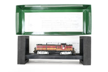 Load image into Gallery viewer, HO Bowser "Executive Line" B&M – Boston & Maine Alco RS-3 Phase III With ESU DCC & Sound Factory Painted No. 1514