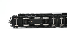Load image into Gallery viewer, HO Brass CON Railworks NH - New Haven EP-2 Box Cab Electric FP No. 0318 With Tsunami2 DCC & Sound WRONG BOX MINOR DAMAGE