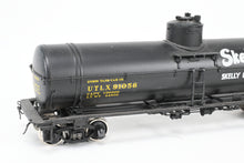 Load image into Gallery viewer, HO Brass Pecos River Brass SP - Southern Pacific O-50-12 Tank Car with AB Brake CP Lettered UTLX Skelgas