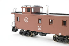 Load image into Gallery viewer, HO Brass OMI - Overland Models, Inc. MP - Missouri Pacific Wood-Side Caboose F/P #825