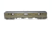 Load image into Gallery viewer, HO NEW Brass TCY - The Coach Yard SP - Southern Pacific HW Horse-Baggage Class 70-BH-3 FP SP Dark Olive No. 7224