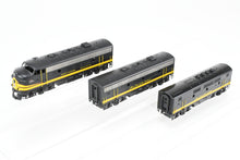 Load image into Gallery viewer, HO Brass Oriental Limited NP - Northern Pacific EMD F9A/F9B/F3B Set FP Freight Scheme