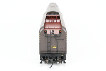 Load image into Gallery viewer, HO BLI - Broadway Limited Imports PRR - Pennsylvania Railroad Streamlined Class K4s 4-6-2 Pacific & 170P75 Tender, FP No. 3768 w/Sound & DCC - Paragon3