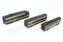 Load image into Gallery viewer, HO Brass Oriental Limited NP - Northern Pacific EMD F9A/F9B/F3B Set FP Freight Scheme
