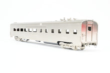 Load image into Gallery viewer, HO Brass Oriental Limited ATSF - Santa Fe "Super Chief" Car Diner Cochiti