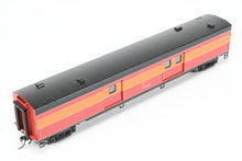 Load image into Gallery viewer, HO Brass UTI - Union Terminal Imports SP - Southern Pacific Economy Baggage Car Business Train Version FP Daylight