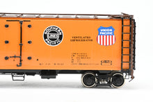 Load image into Gallery viewer, HO Brass CIL - Challenger Imports PFE - Pacific Fruit Express R-40-23 Steel Refrigerator Car FP #7811