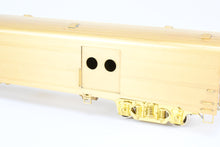 Load image into Gallery viewer, HO Brass Soho MILW - Milwaukee Road #1317 Baggage