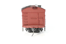 Load image into Gallery viewer, HO Resin Funaro & Camerlengo B&M – Boston & Maine 50’ Wood Milk Car Custom Built & Painted No. 1724 Brookside Milk & Cream REBOXX
