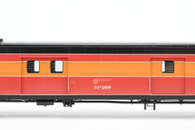 Load image into Gallery viewer, HO Brass UTI - Union Terminal Imports SP - Southern Pacific Economy Baggage Car Business Train Version FP Daylight