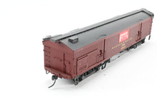 Load image into Gallery viewer, HO Resin Funaro & Camerlengo B&M – Boston & Maine 50’ Wood Milk Car Custom Built & Painted No. 1724 Brookside Milk & Cream REBOXX