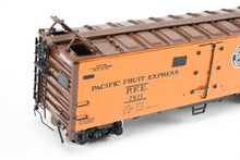 Load image into Gallery viewer, HO Brass CIL - Challenger Imports PFE - Pacific Fruit Express R-40-23 Steel Refrigerator Car FP #7811