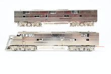 Load image into Gallery viewer, HO Brass CON Hallmark Models CB&Q - Burlington Route EMD E5A/B Set Powered A Unpowered B