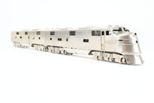 Load image into Gallery viewer, HO Brass CON Hallmark Models CB&Q - Burlington Route EMD E5A/B Set Powered A Unpowered B