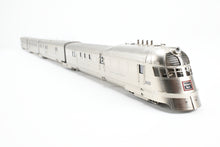 Load image into Gallery viewer, HO Brass CIL - Challenger Imports CB&Q - Burlington Route Pioneer Zephyr 4-Car Set Early Version FP