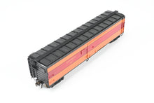 Load image into Gallery viewer, HO Brass CON Railway Classics MILW - Milwaukee Road 50' Passenger Express Boxcar Factory Painted #937