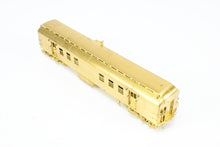 Load image into Gallery viewer, HO Brass Oriental Limited GN - Great Northern HW 60 Foot RPO #25-36