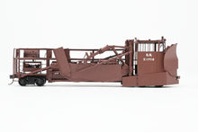 Load image into Gallery viewer, HO Brass OMI - Overland Models Inc. GN - Great Northern Jordan Spreader CP No. X1712
