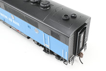 Load image into Gallery viewer, HO Athearn Genesis B&M – Boston & Maine EMD F2-A/F2-B Passenger Set Tsunami2 DCC & Sound