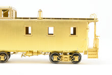 Load image into Gallery viewer, HO Brass OMI - Overland Models, Inc. CNS&M - North Shore Line Wood Caboose w/Cupola #1002-1005