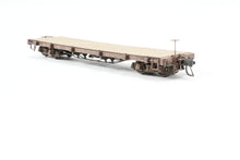 Load image into Gallery viewer, HOn3 Blackstone Models D&RGW - Denver & Rio Grande Western 30’ Flat Car Weathered No. 6023 Weathered