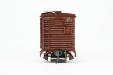 Load image into Gallery viewer, HO Brass CIL - Challenger Imports SP - Southern Pacific Class B-50-15 OB Wood Sheathed w/Murphy Roof FP #14616