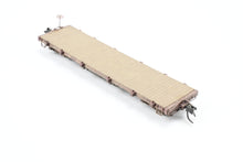 Load image into Gallery viewer, HOn3 Blackstone Models D&RGW - Denver & Rio Grande Western 30’ Flat Car Weathered No. 6023 Weathered