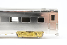 Load image into Gallery viewer, HO Brass Cascade Models AT&SF - Santa Fe ACF Palm Series 11 Bedroom Sleeper With Skirts