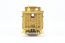 Load image into Gallery viewer, HO Brass Hallmark Models MP - Missouri Pacific Standard Wood Caboose Series 935-954