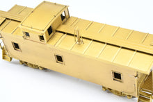 Load image into Gallery viewer, HO Brass Hallmark Models MP - Missouri Pacific Standard Wood Caboose Series 935-954
