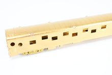 Load image into Gallery viewer, HO Brass Soho MILW - Milwaukee Road Raymond Series 16-Duplex-4DB Sleeper