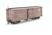 Load image into Gallery viewer, HOn3 Blackstone Models D&RGW - Denver & Rio Grande Western 30' Box Car Moffat Tunnel No. 3528 Weathered DAMAGED BRAKE WHEEL