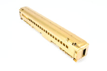 Load image into Gallery viewer, HO Brass Oriental Limited GN - Great Northern Modernized Heavyweight First Class Coach 950-961 1935 Empire Builder